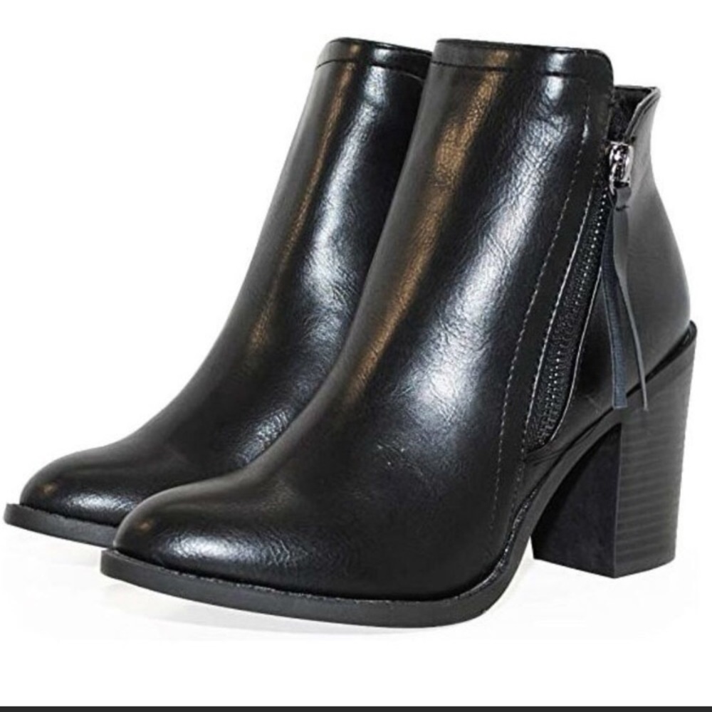 New Ankle Black Booties